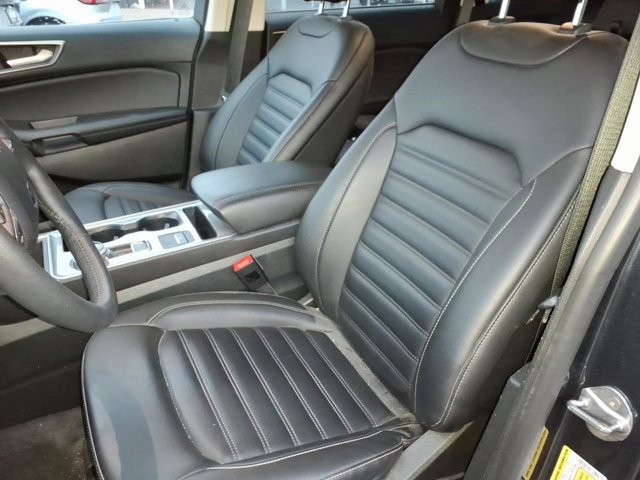 Certified 2024 Ford Edge SEL w/ Convenience Package image 5