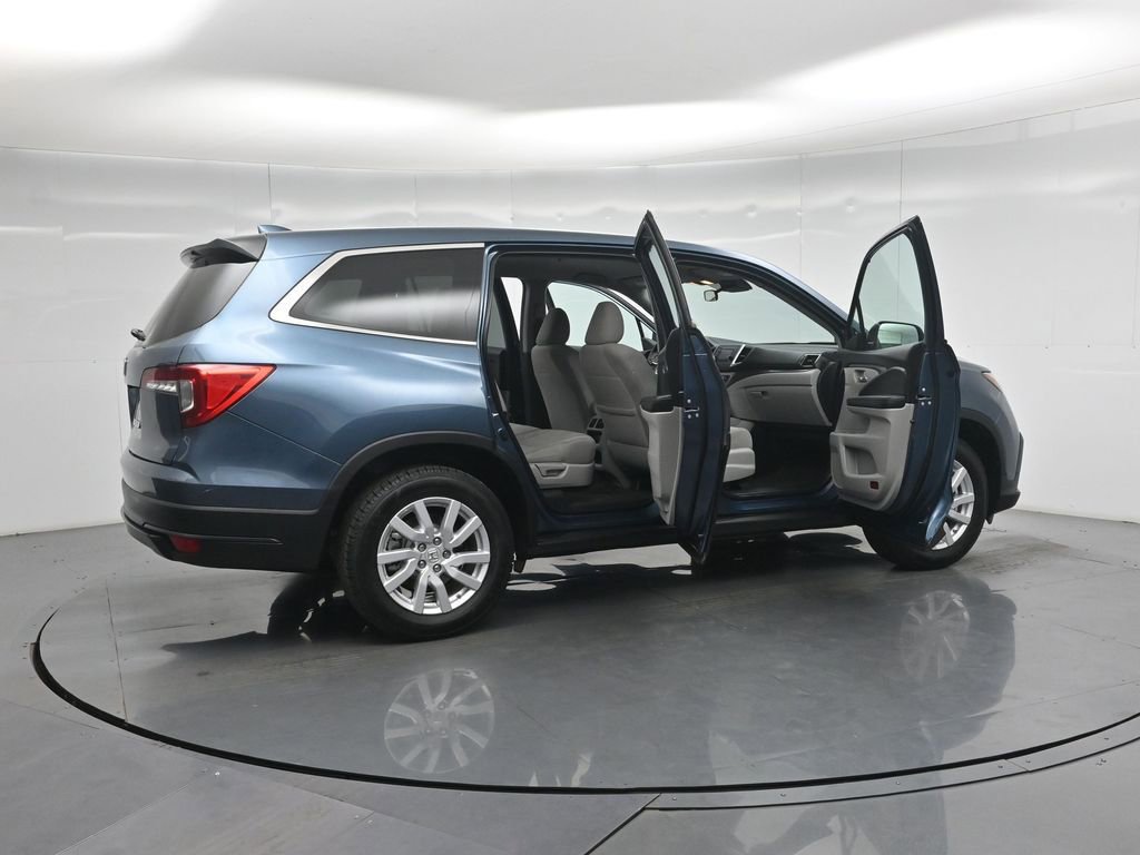 Used 2019 Honda Pilot LX image 4