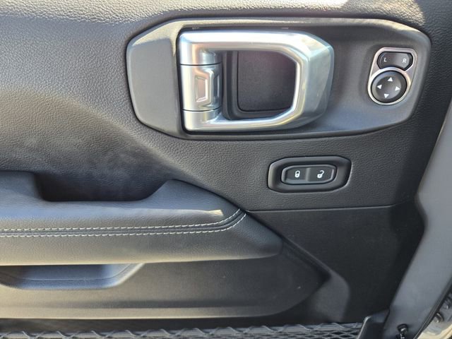Used 2021 Jeep Wrangler Unlimited Sahara image 31