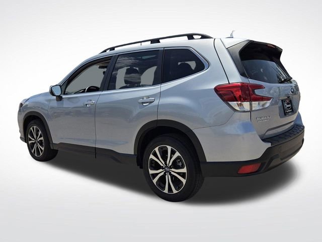 Used 2023 Subaru Forester Limited w/ Popular Package #2 AWD/4WD image 3