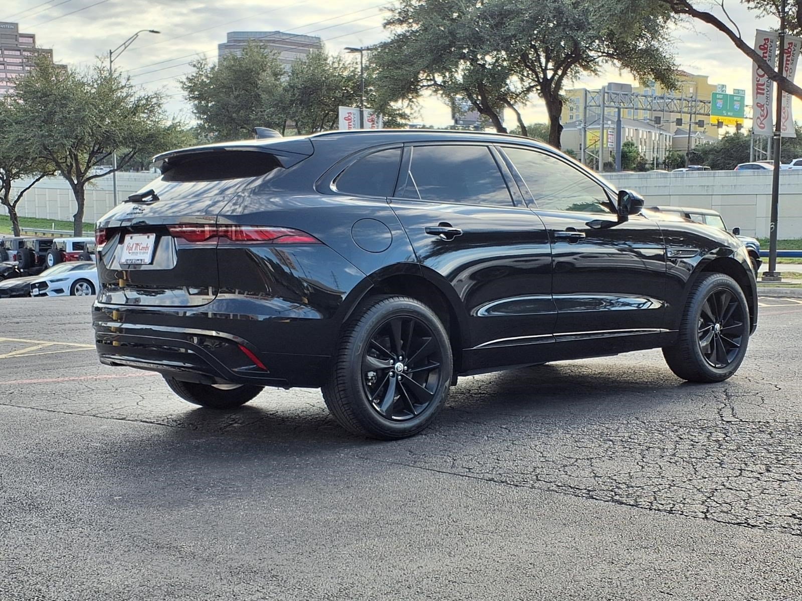 Used 2024 Jaguar F-PACE R-Dynamic S AWD/4WD image 6