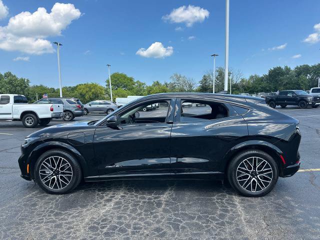 Certified 2024 Ford Mustang Mach-E Premium AWD/4WD image 5
