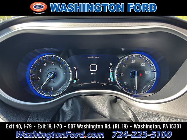 Used 2025 Chrysler Pacifica Select FWD image 25