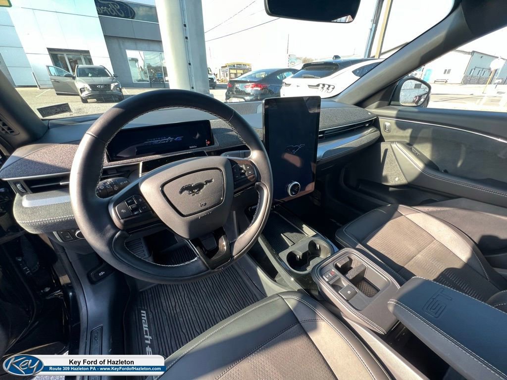 Certified 2025 Ford Mustang Mach-E GT AWD/4WD image 19