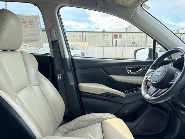 Used 2020 Subaru Ascent Limited AWD/4WD image 16