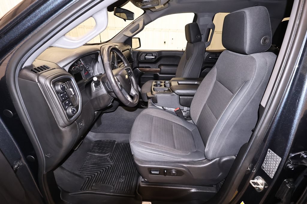 Used 2019 Chevrolet Silverado 1500 LT w/ All-Star Edition AWD/4WD image 13