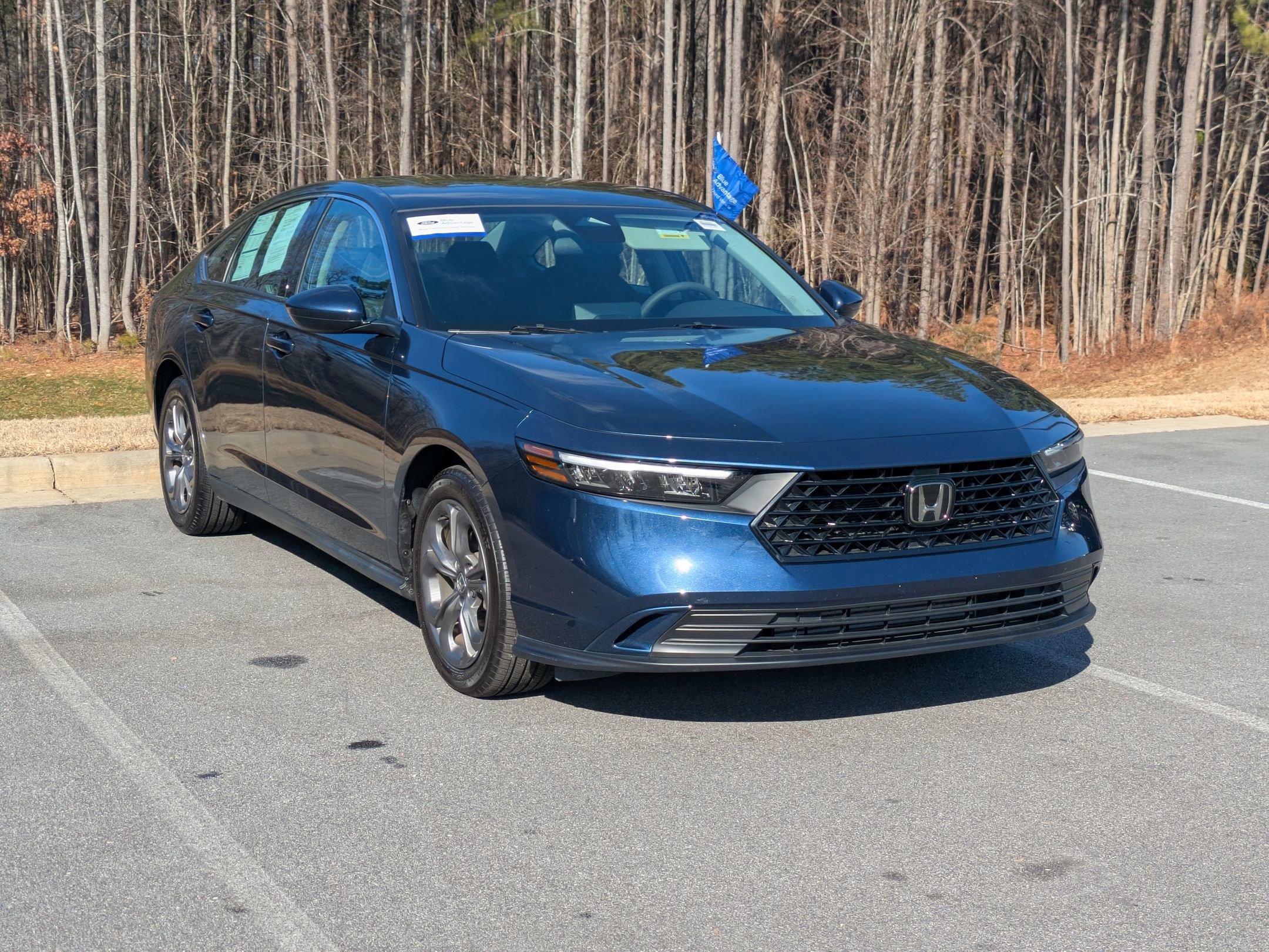 Used 2024 Honda Accord EX image 6