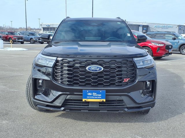 Certified 2025 Ford Explorer ST image 8