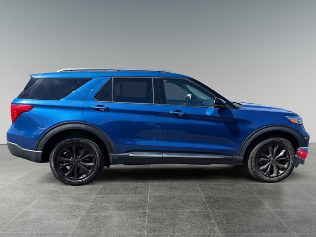 Certified 2023 Ford Explorer Limited w/ Equipment Group 301A AWD/4WD image 7