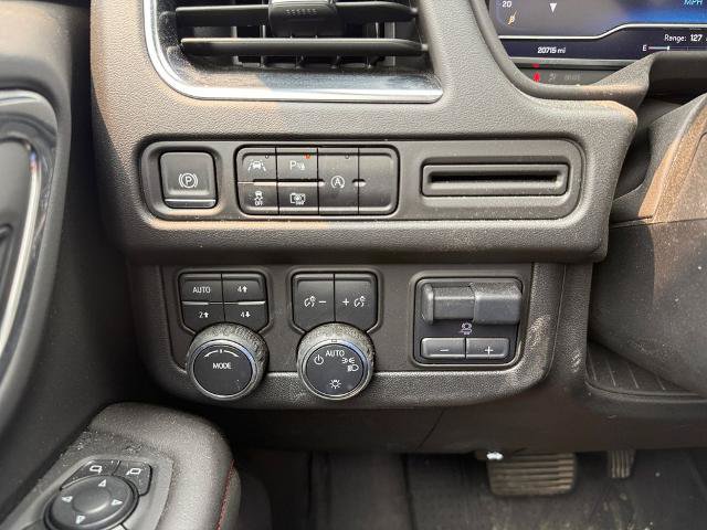 Used 2024 Chevrolet Tahoe RST w/ Luxury Package AWD/4WD image 38