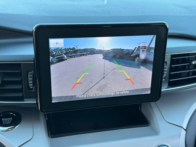 Certified 2023 Ford Explorer XLT w/ Equipment Group 202A AWD/4WD image 27