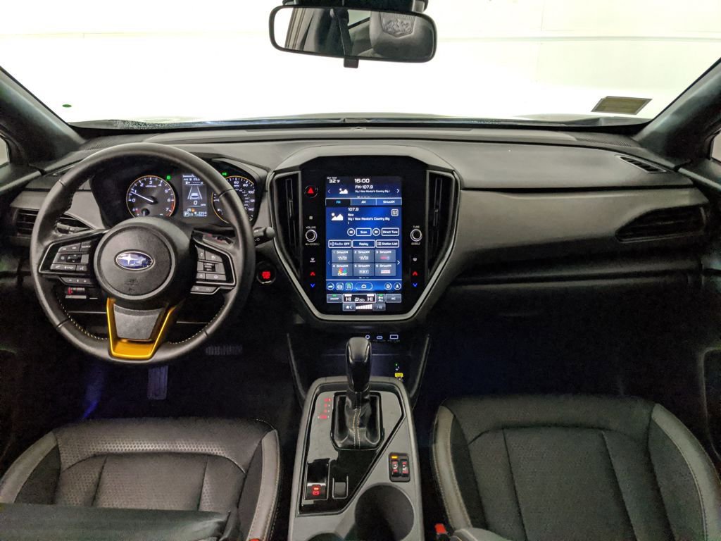 Used 2025 Subaru Crosstrek 2.5i Wilderness image 2