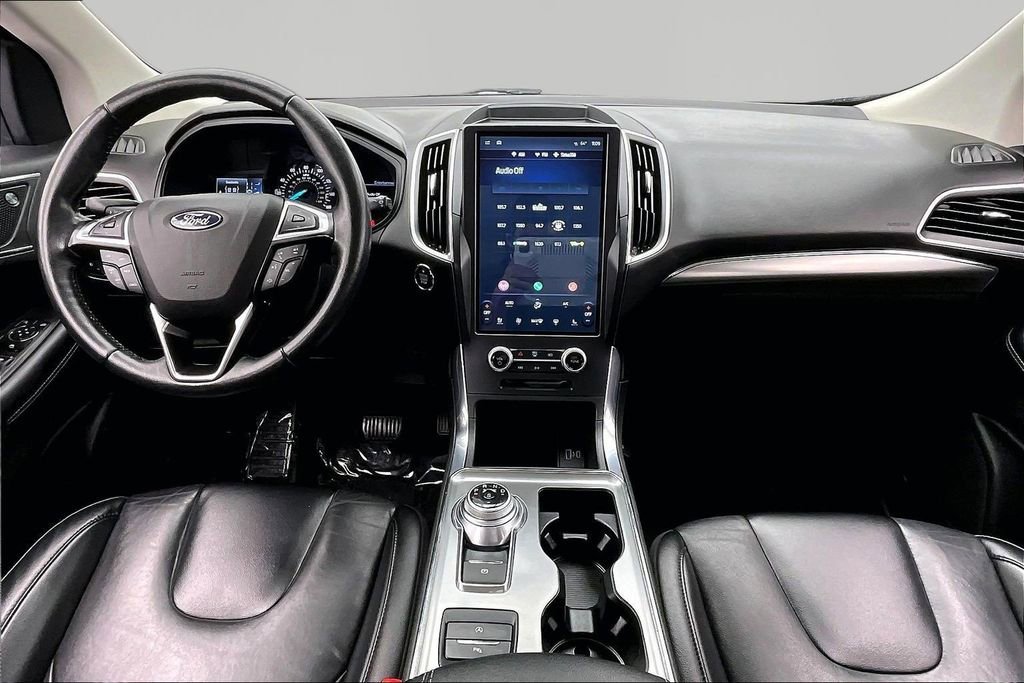 Certified 2022 Ford Edge Titanium AWD/4WD image 16