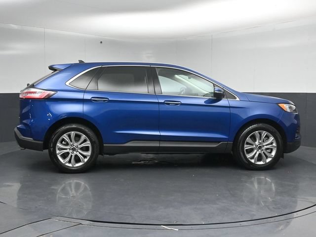 Certified 2024 Ford Edge Titanium w/ Equipment Group 301A AWD/4WD image 8