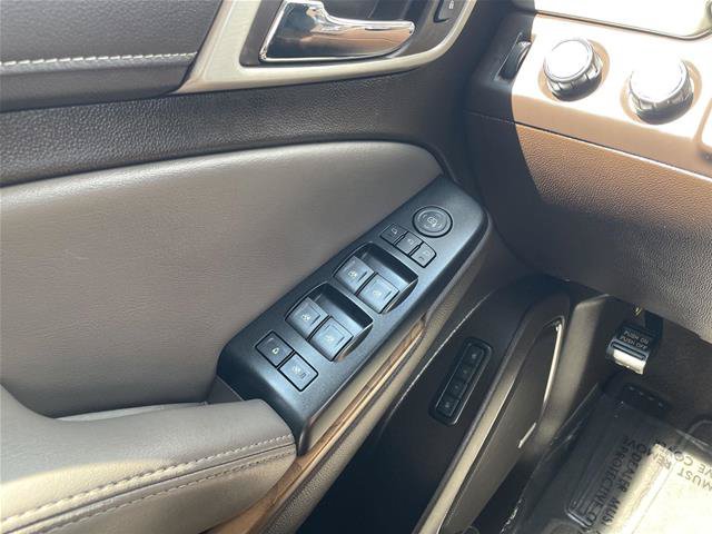 Used 2020 GMC Yukon Denali w/ Denali Premium Package AWD/4WD image 35