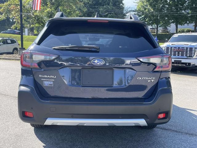 Used 2024 Subaru Outback Limited XT AWD/4WD image 4