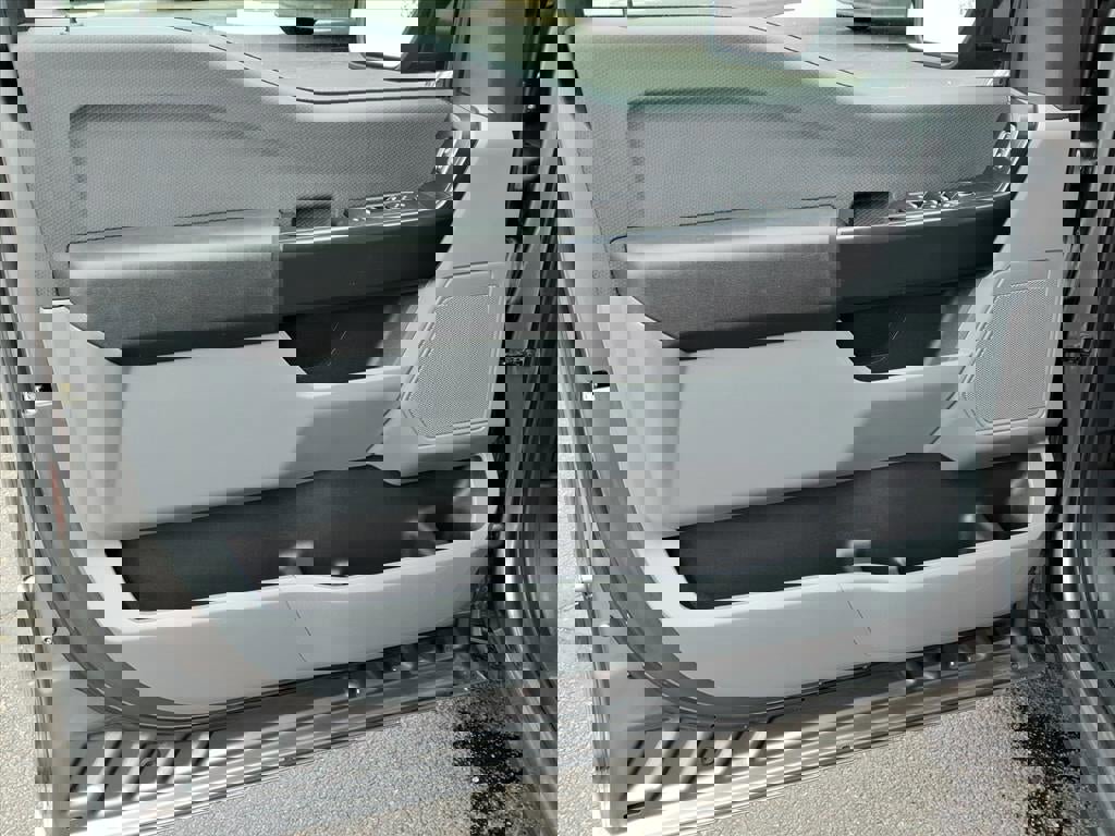 Certified 2023 Ford F150 XL w/ XL Chrome Appearance Package image 21