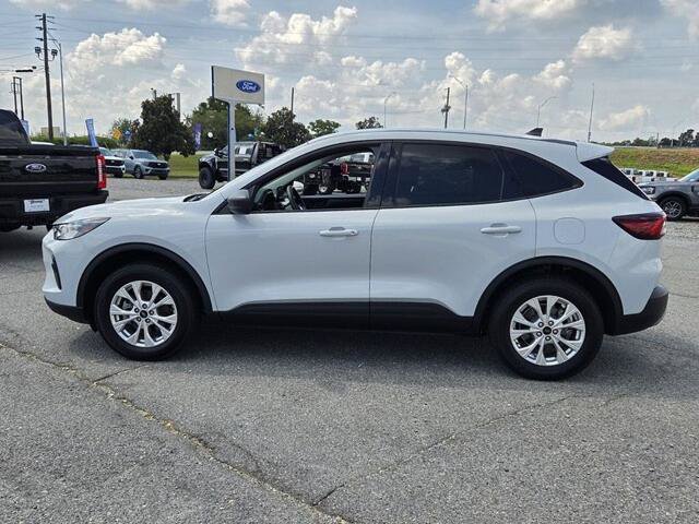 Certified 2025 Ford Escape Active AWD/4WD image 4