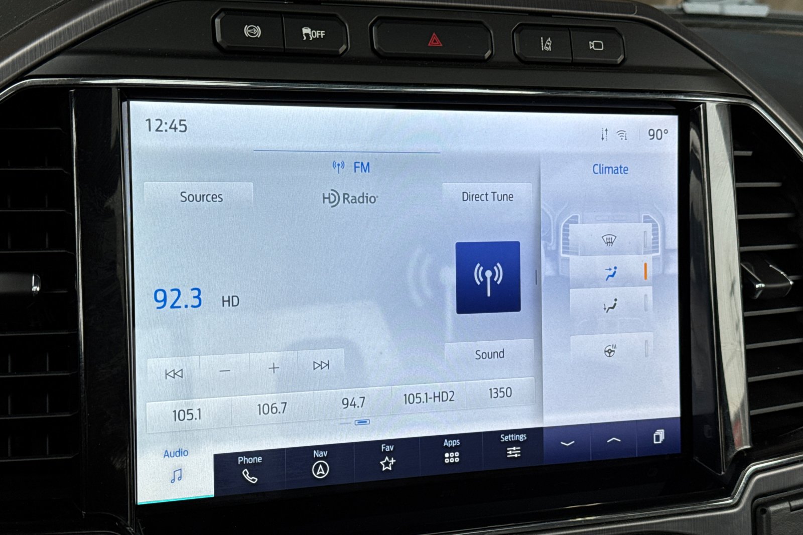 Certified 2022 Ford F350 Limited AWD/4WD image 17