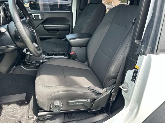 Used 2022 Jeep Wrangler Sport AWD/4WD image 27