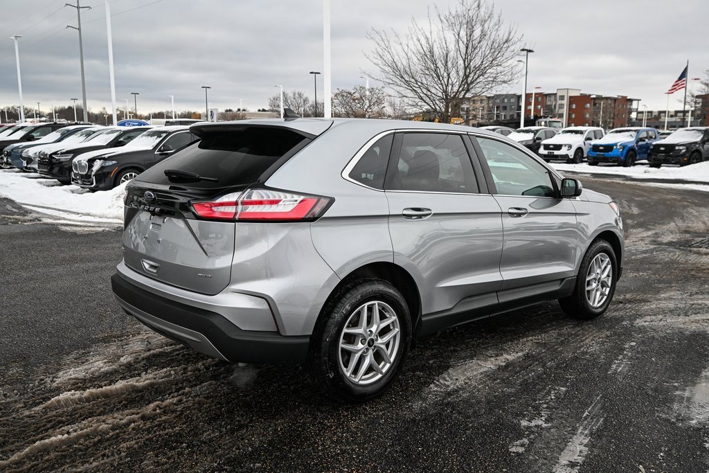 Certified 2024 Ford Edge SEL w/ Convenience Package image 5