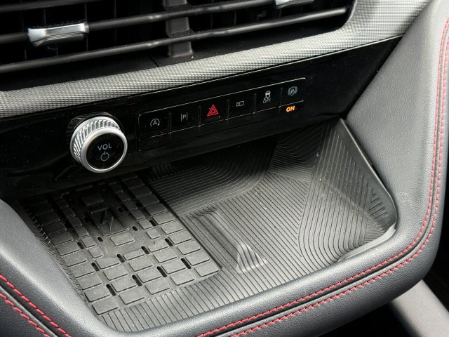 Certified 2025 Ford Explorer ST-Line w/ Premium Package image 41