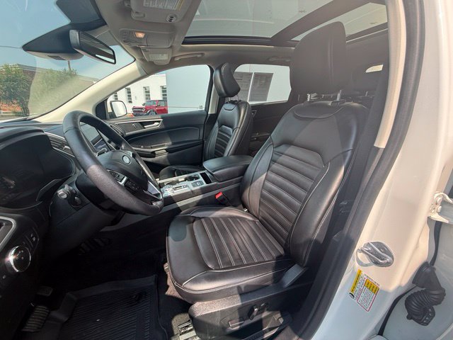 Certified 2022 Ford Edge SEL w/ Convenience Package AWD/4WD image 12