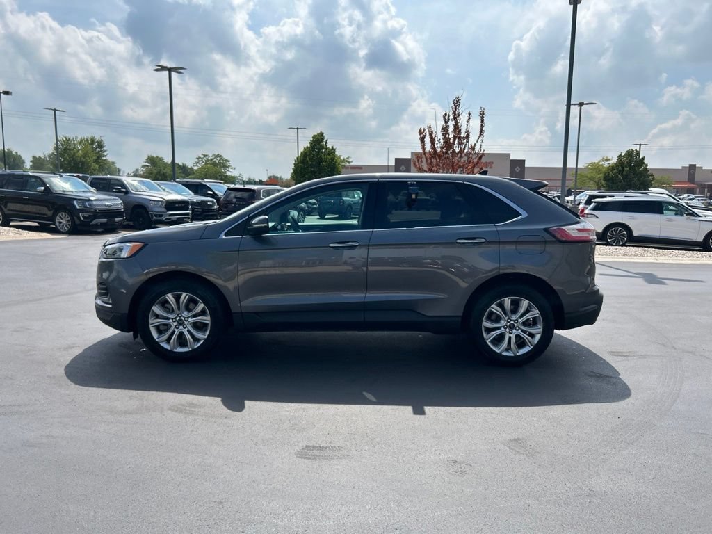 Certified 2022 Ford Edge Titanium w/ Equipment Group 301A AWD/4WD image 10