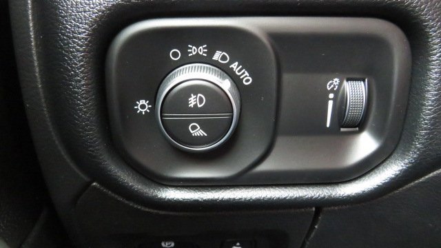 Used 2022 RAM 1500 Big Horn image 25