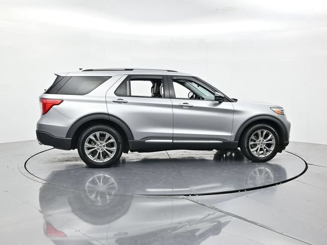 Certified 2021 Ford Explorer Limited AWD/4WD image 2