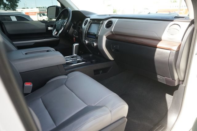 Used 2018 Toyota Tundra Limited AWD/4WD image 17