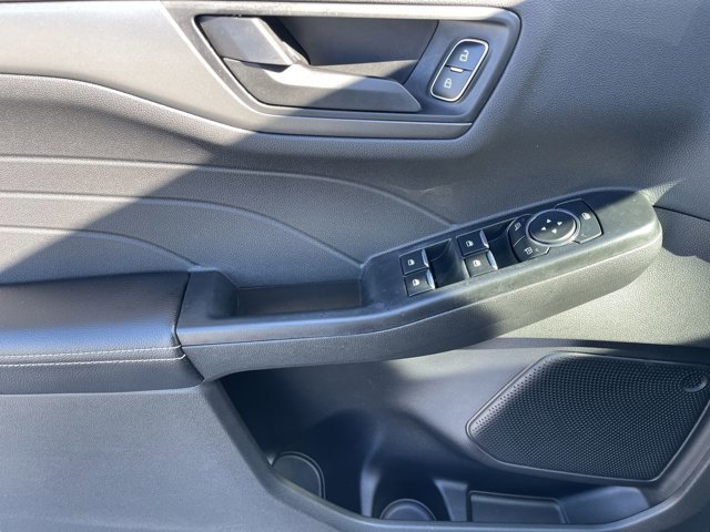 Certified 2023 Ford Escape Active AWD/4WD image 4