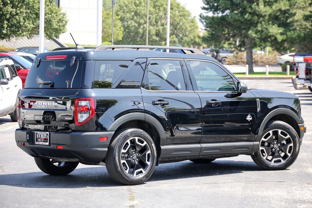 Certified 2023 Ford Bronco Sport Outer Banks AWD/4WD image 28