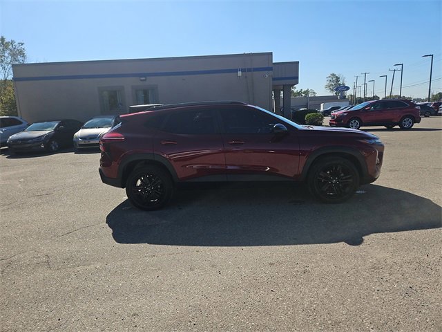 Used 2024 Chevrolet Trax ACTIV w/ Driver Confidence Package image 4