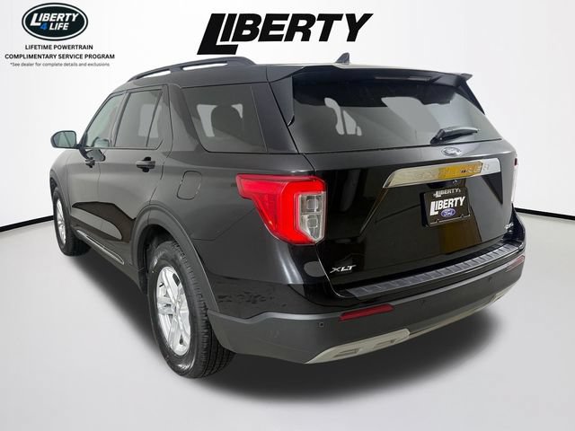 Certified 2023 Ford Explorer XLT w/ Equipment Group 202A AWD/4WD image 5