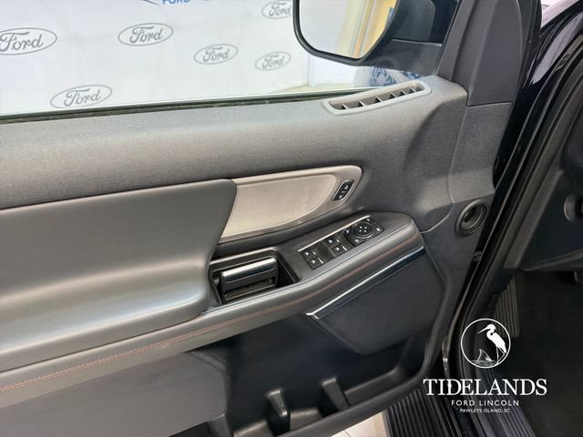 Certified 2025 Ford Expedition Active RWD image 15