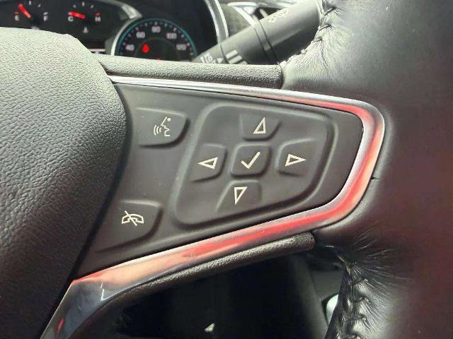 Used 2018 Chevrolet Malibu LT image 16