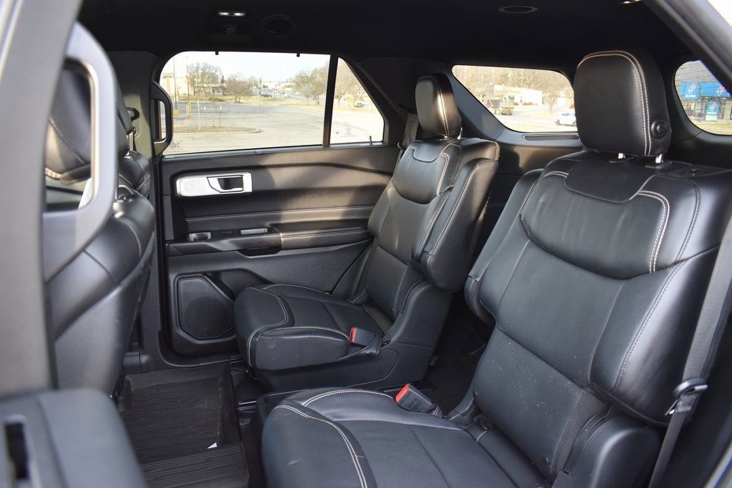 Certified 2020 Ford Explorer ST w/ ST Street Pack image 8