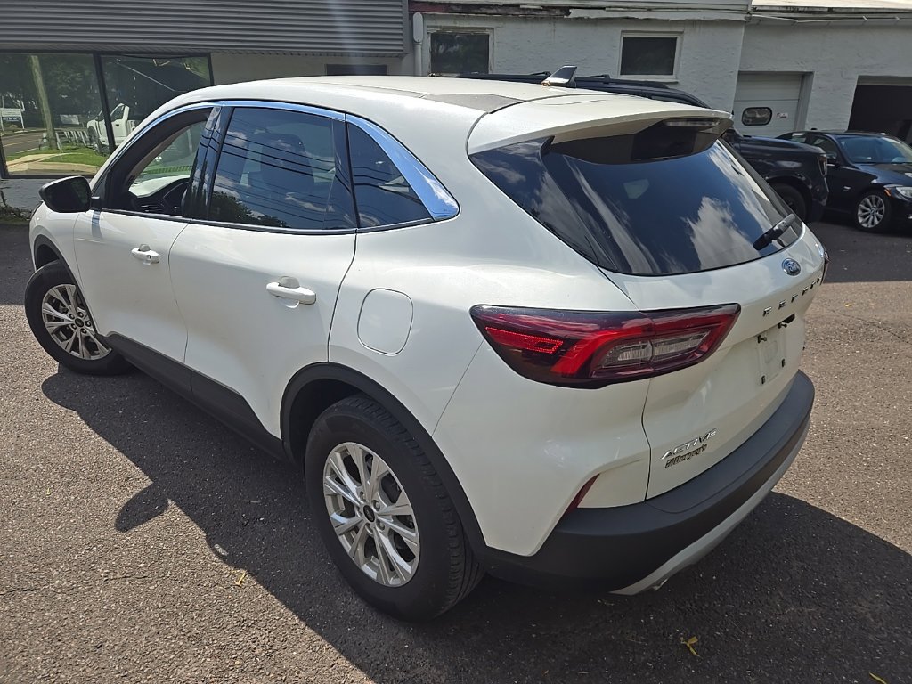 Certified 2023 Ford Escape Active AWD/4WD image 6