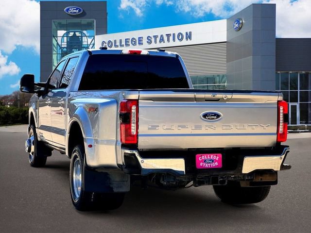 Certified 2024 Ford F350 Lariat w/ Lariat Ultimate Package image 4