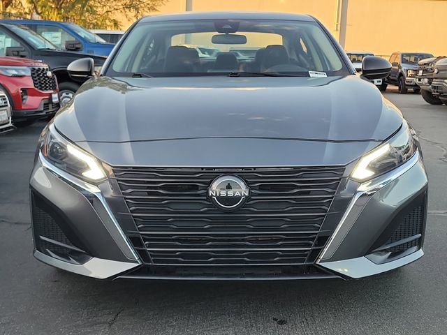 Used 2024 Nissan Altima 2.5 SV image 7