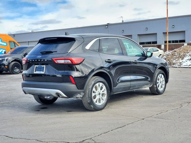 Certified 2023 Ford Escape Active w/ Tech Pack #2 image 3