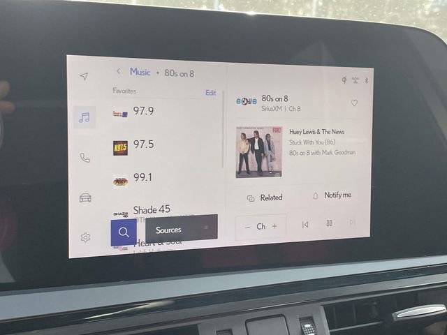 Used 2023 Lexus ES 350 F Sport w/ Accessory Package (Z2) image 26