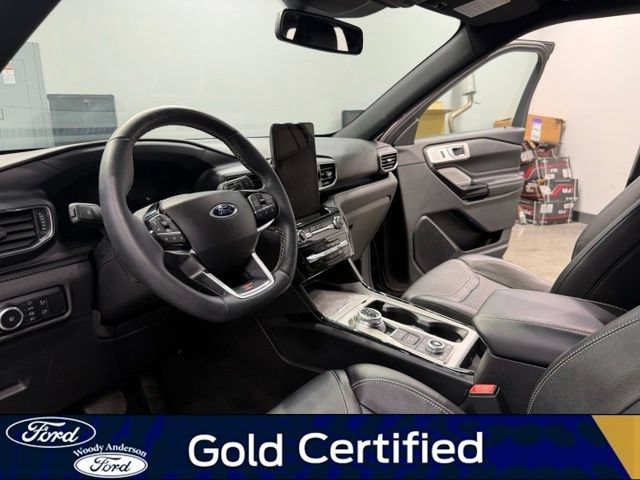 Certified 2024 Ford Explorer ST w/ Equipment Group 401A AWD/4WD image 9