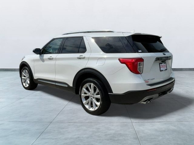 Certified 2024 Ford Explorer Platinum w/ Technology Package AWD/4WD image 5