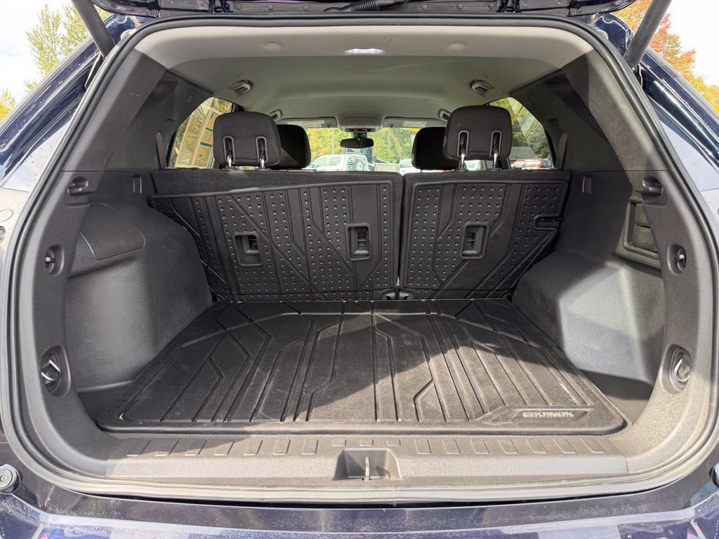 Used 2020 Chevrolet Equinox LT w/ Driver Convenience Package FWD image 36