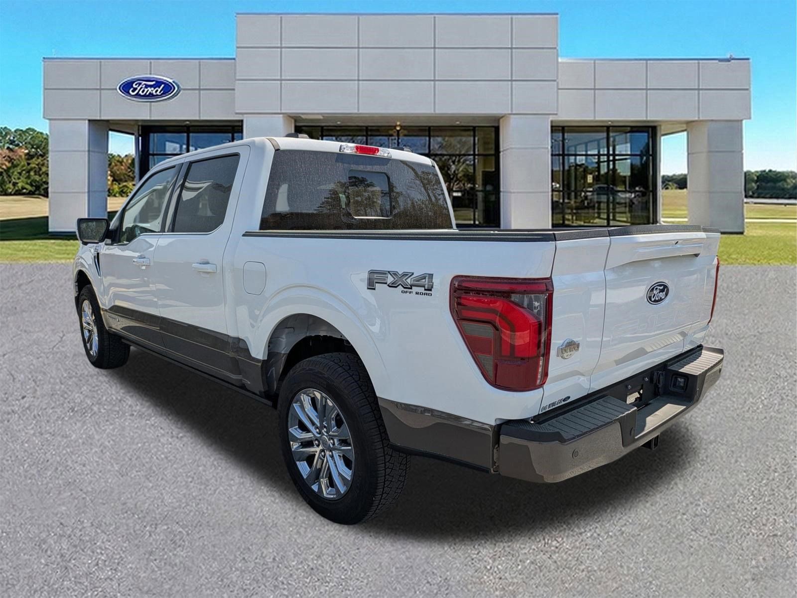 Certified 2025 Ford F150 King Ranch w/ FX4 Off-Road Package image 2