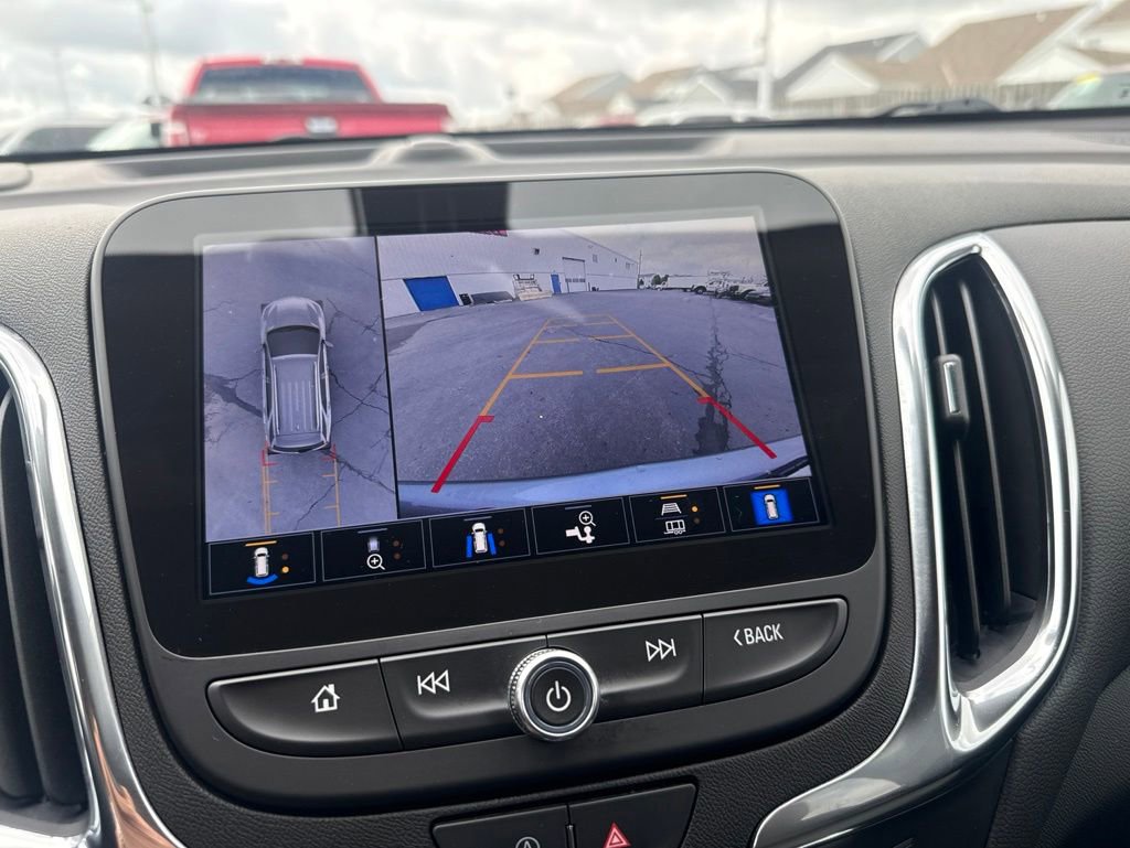 Used 2024 Chevrolet Equinox LT AWD/4WD image 18