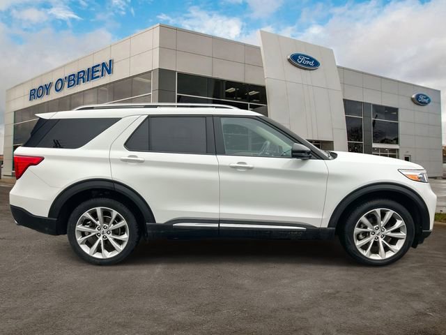Certified 2022 Ford Explorer Platinum w/ Equipment Group 601A image 6