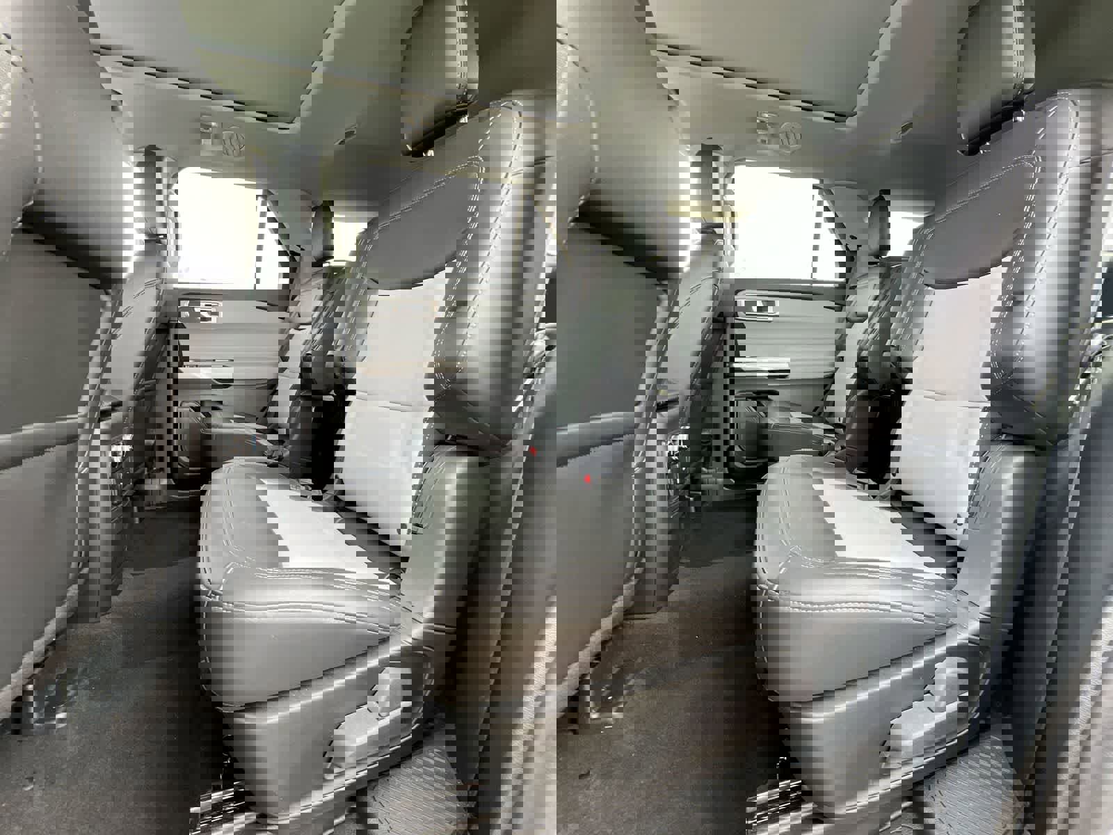 Certified 2024 Ford Explorer XLT w/ Equipment Group 202A image 19